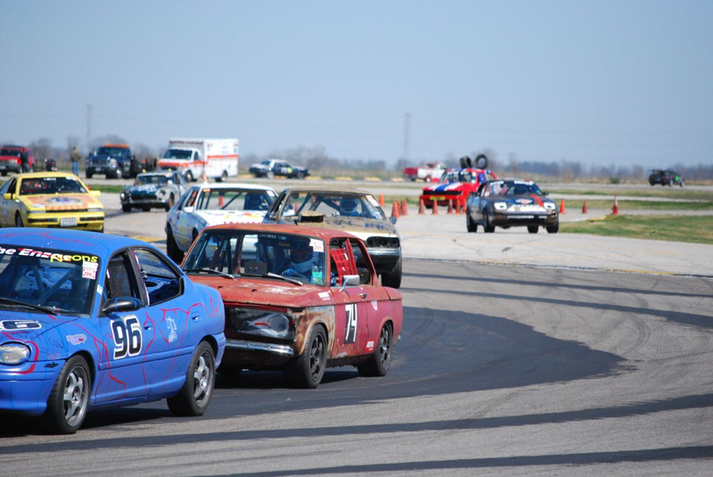 Illustration for article titled The 24 Hours Of LeMons Gator-O-Rama 2009 Über Gallery